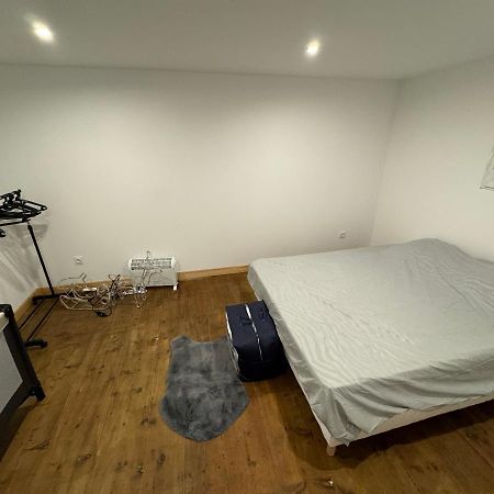 Charmant Grand Appartement Serdinya Exteriör bild